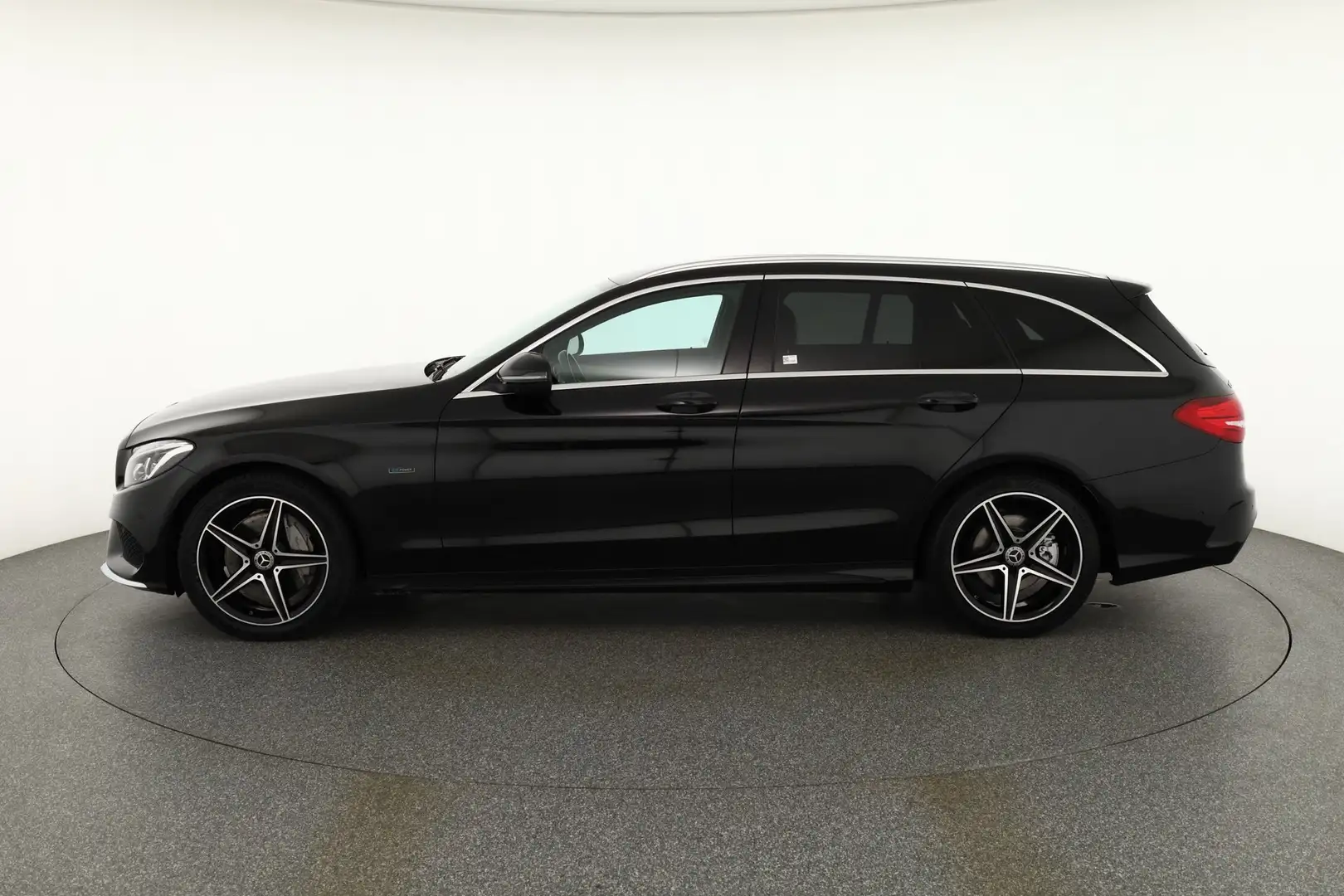 Mercedes-Benz C 350 C350e AMG Line Sitzheizung Sitzbelüftung Kamera Schwarz - 2