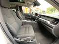 Volvo XC60 Momentum  *Panorama+CarPlay* Weiß - thumbnail 18