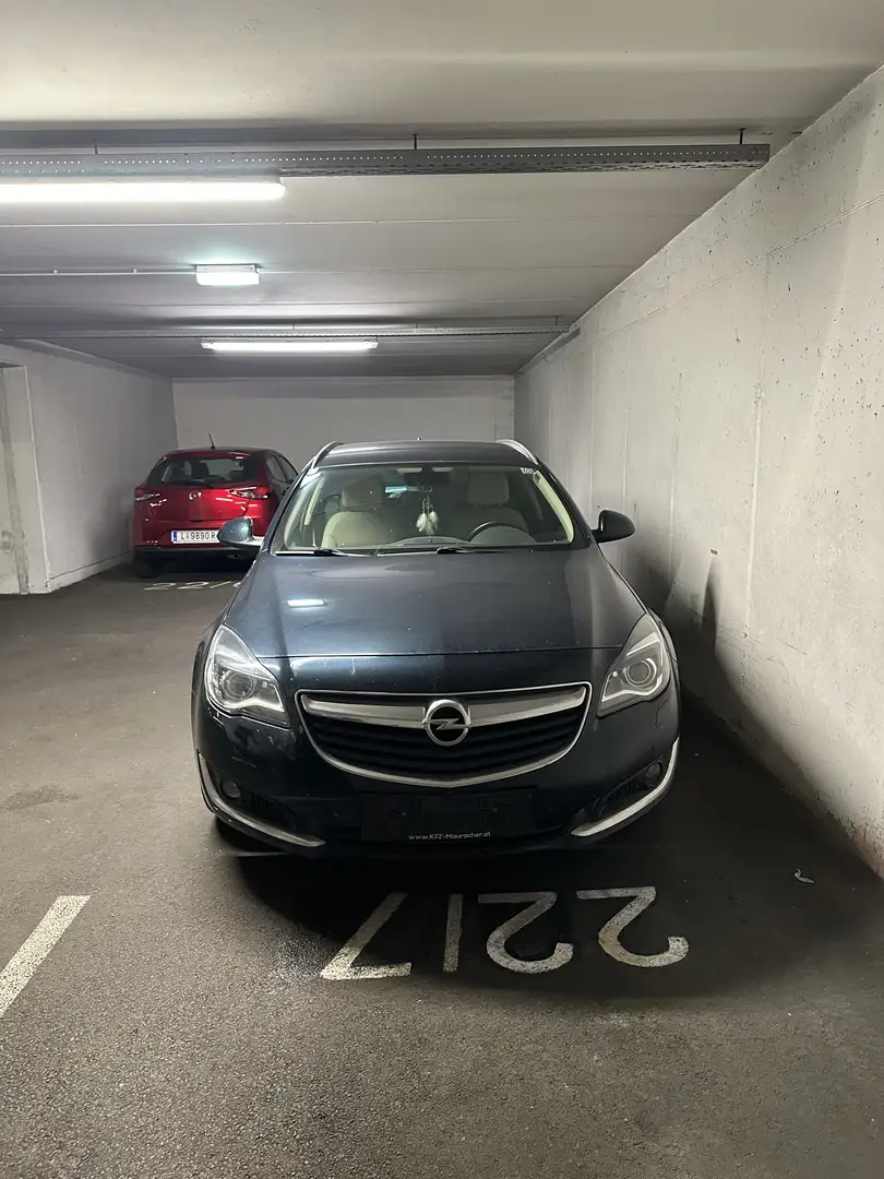 Opel Insignia INSIGNIA SPORTS TOURER SW - 1