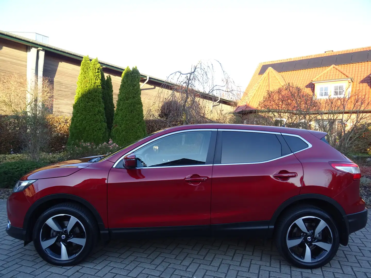 Nissan Qashqai N-Connecta Rot - 2