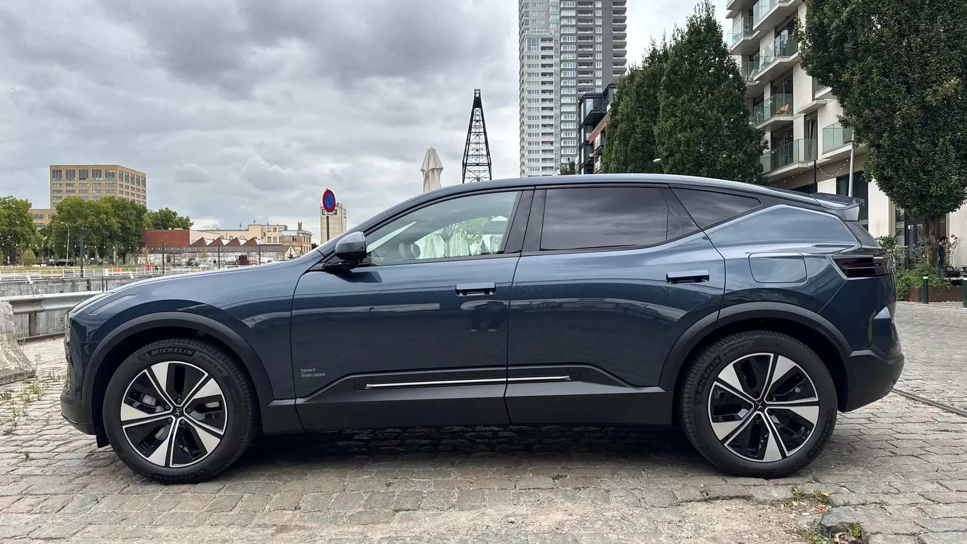 Polestar 3 Polestar 3 Long range Single motor Pilot Plus pack Синий - 2