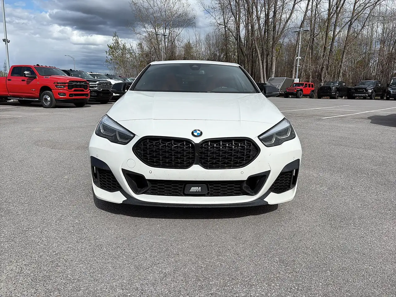 BMW 2 Series снимка BMW 2 Series
