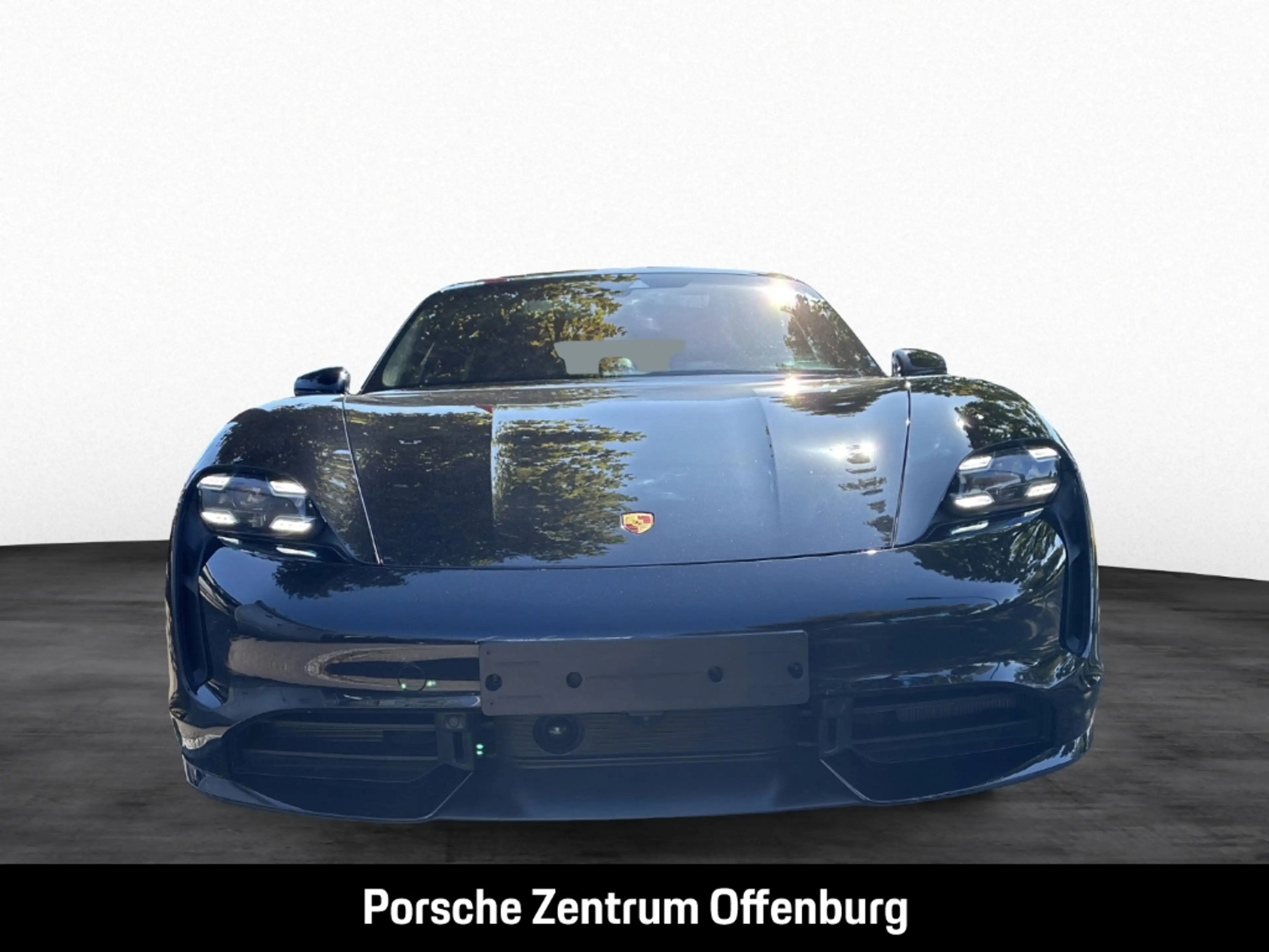 Porsche Taycan Turbo S PDCC PCCB Inno 360 B.Disp. 21'' LED — photo 6