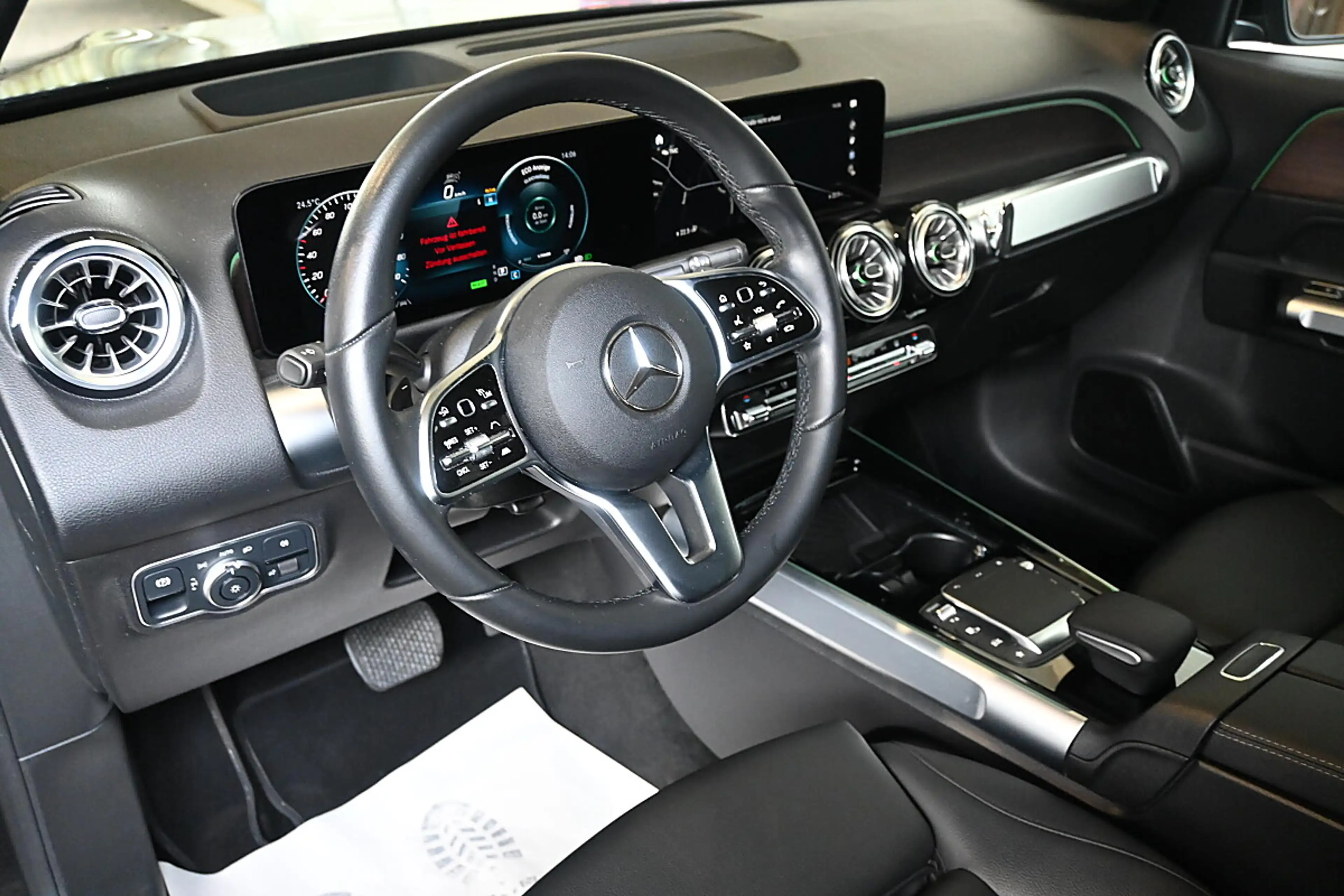Mercedes-Benz EQB 350 4MATIC 66,5kWh Aut.; 7-Sitzer, 360° Kamera, 20-... — photo 13