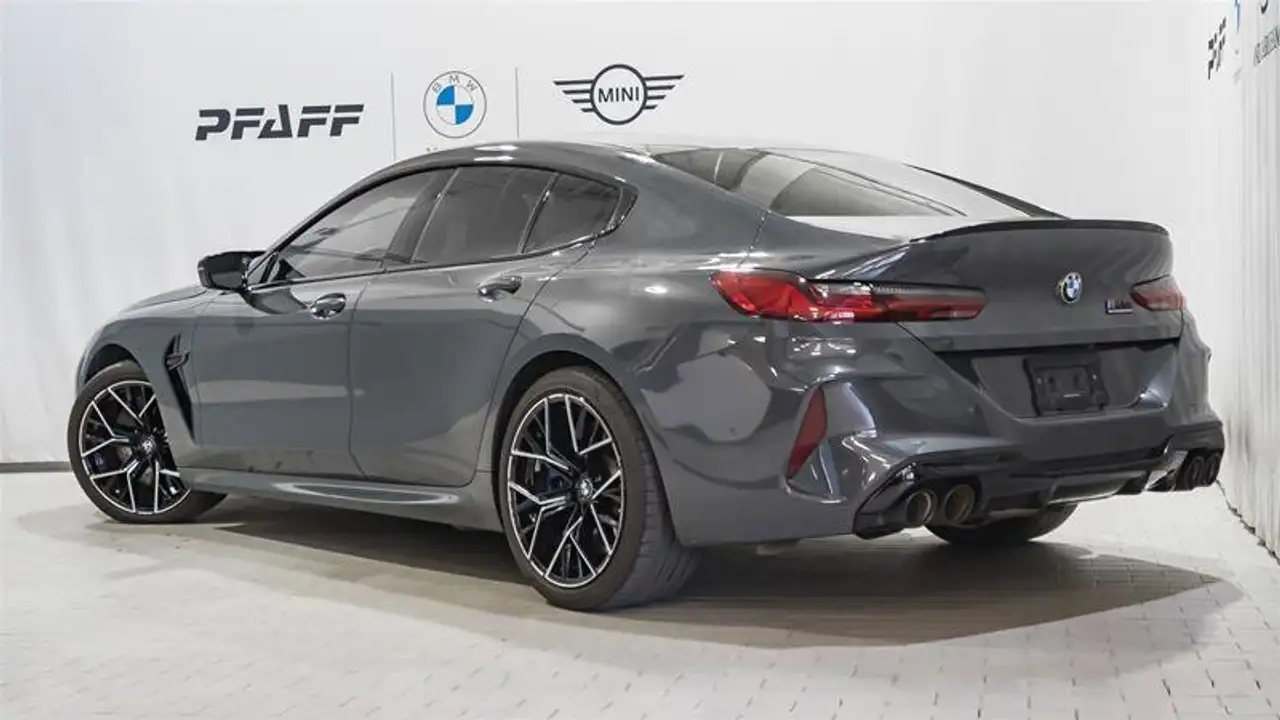 BMW M8 снимка BMW M8