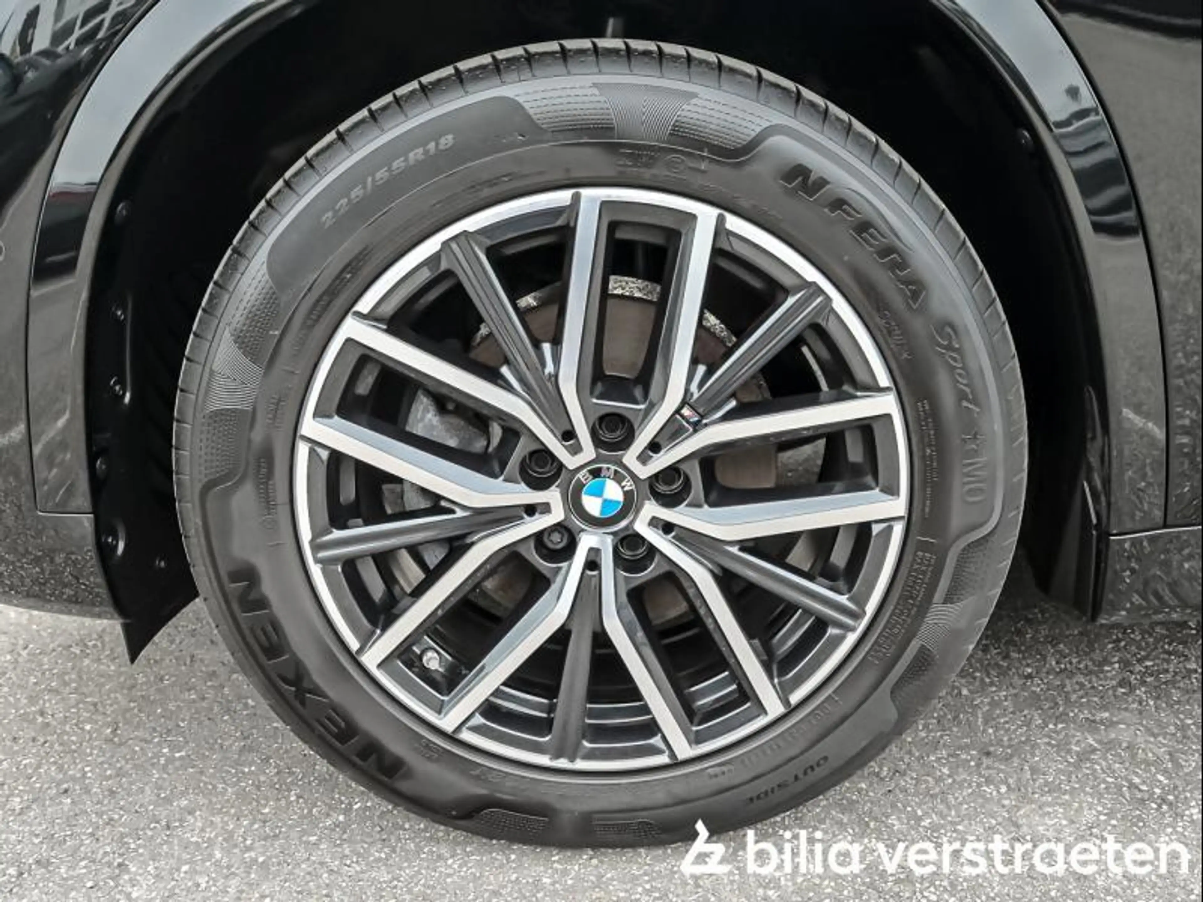BMW X1 sDrive18i M-Sport - KEYLESS - SPORTSEAT - ADAP LED — photo 6