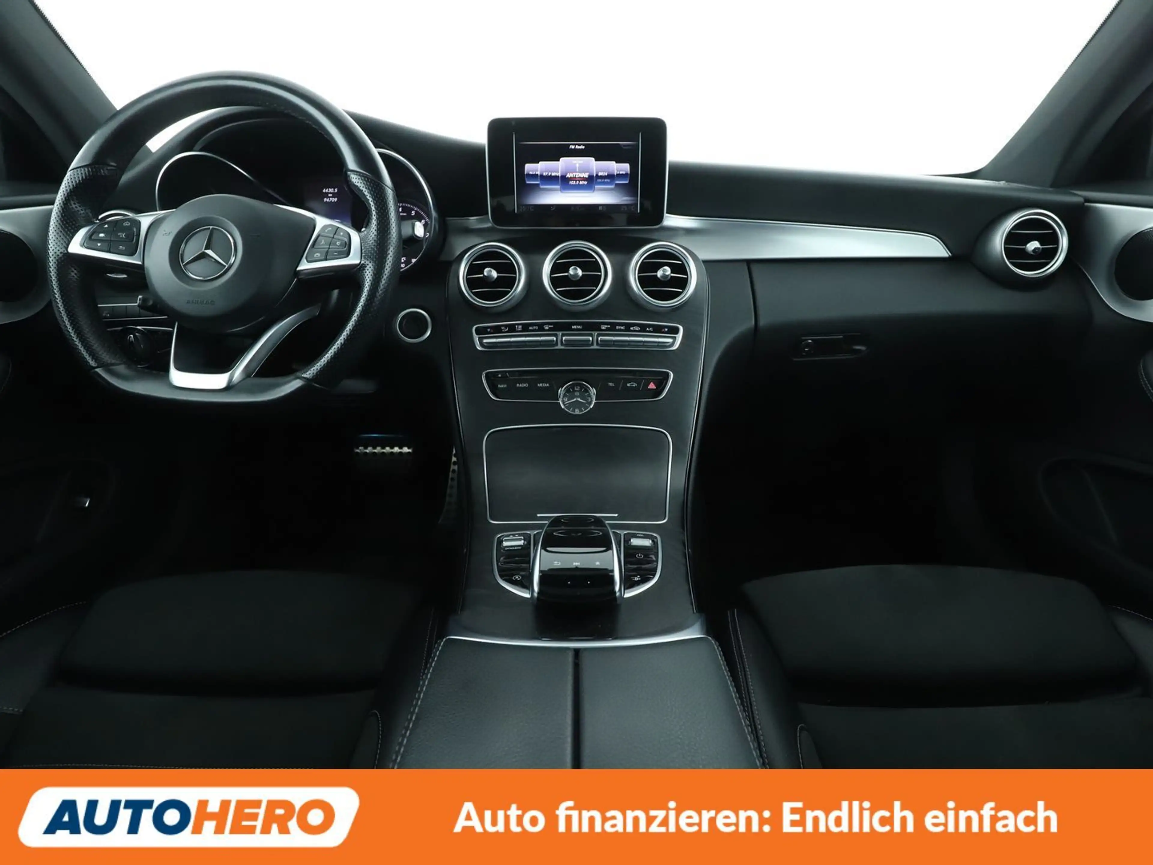 Mercedes-Benz C 250 AMG Line Aut.*PDC*SHZ*TEMPO* — photo 12