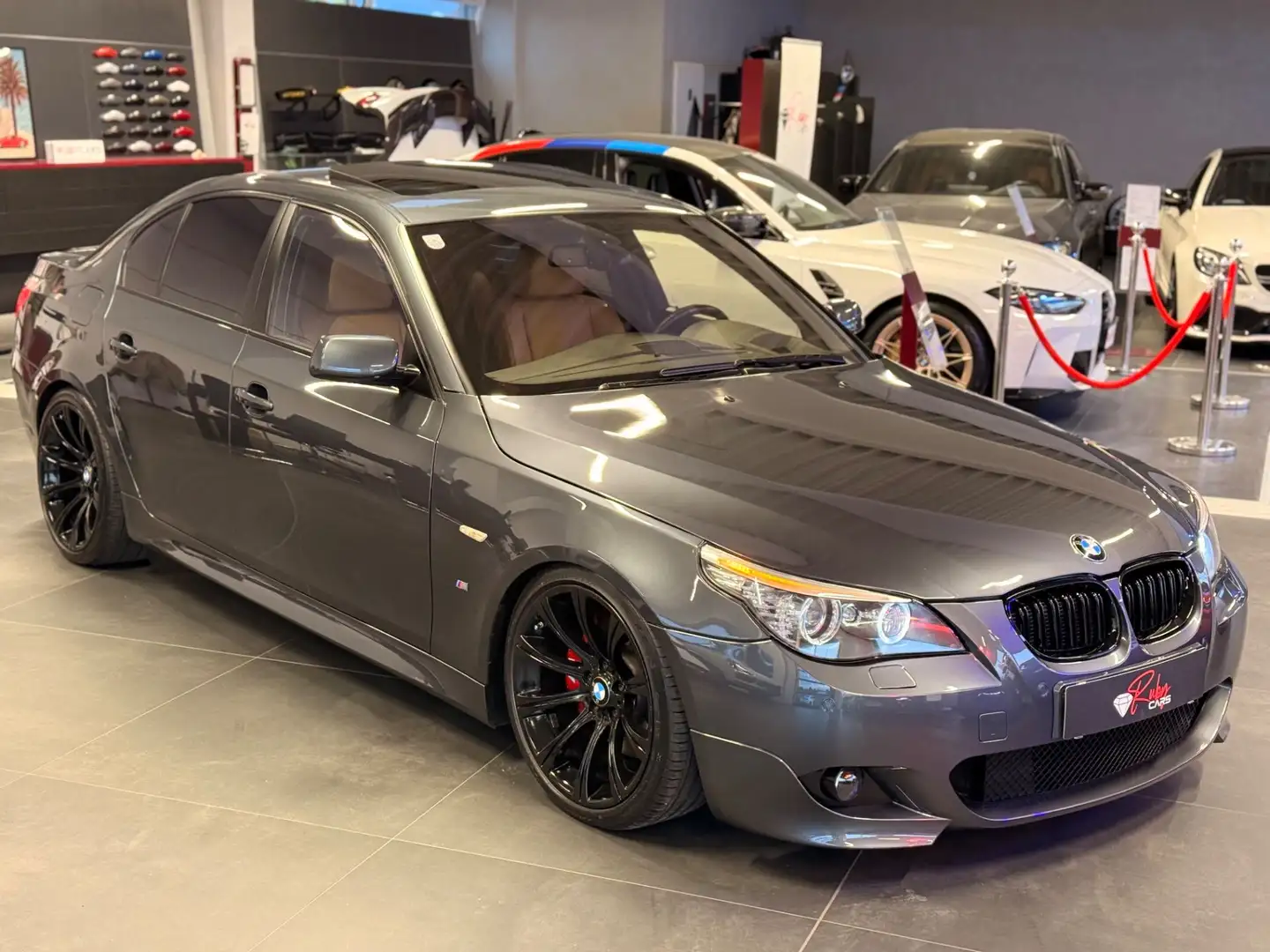 BMW 535 5er - 535d LCI M Sportpaket Sportaut. Individual - 2