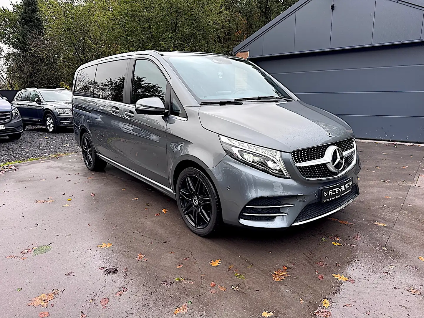 Mercedes-Benz V 300 d AMG Sportpakket / Lichte vracht 5 zitplaatsen Gris - 2