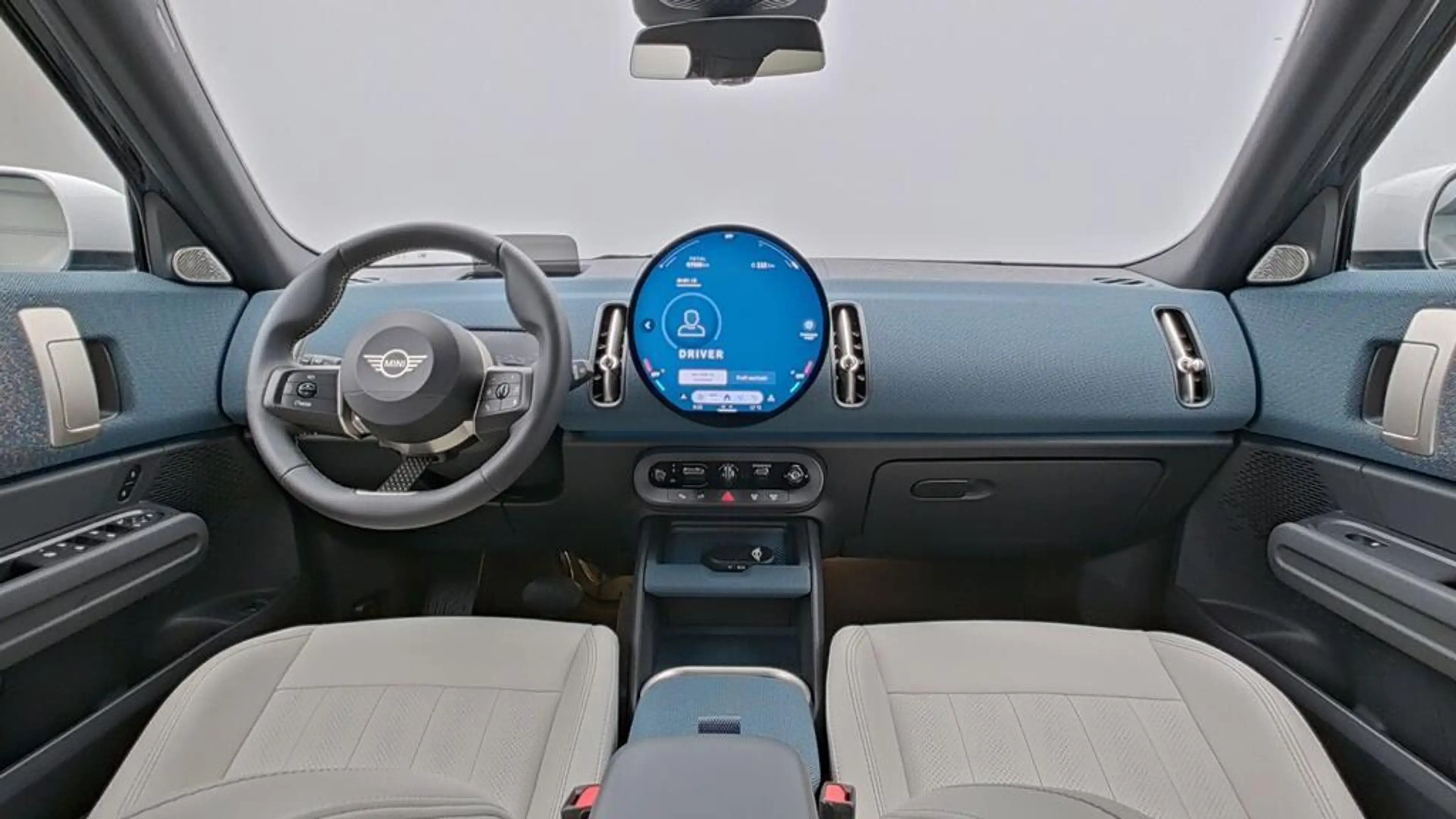 MINI Countryman C Favoured Trim — photo 15
