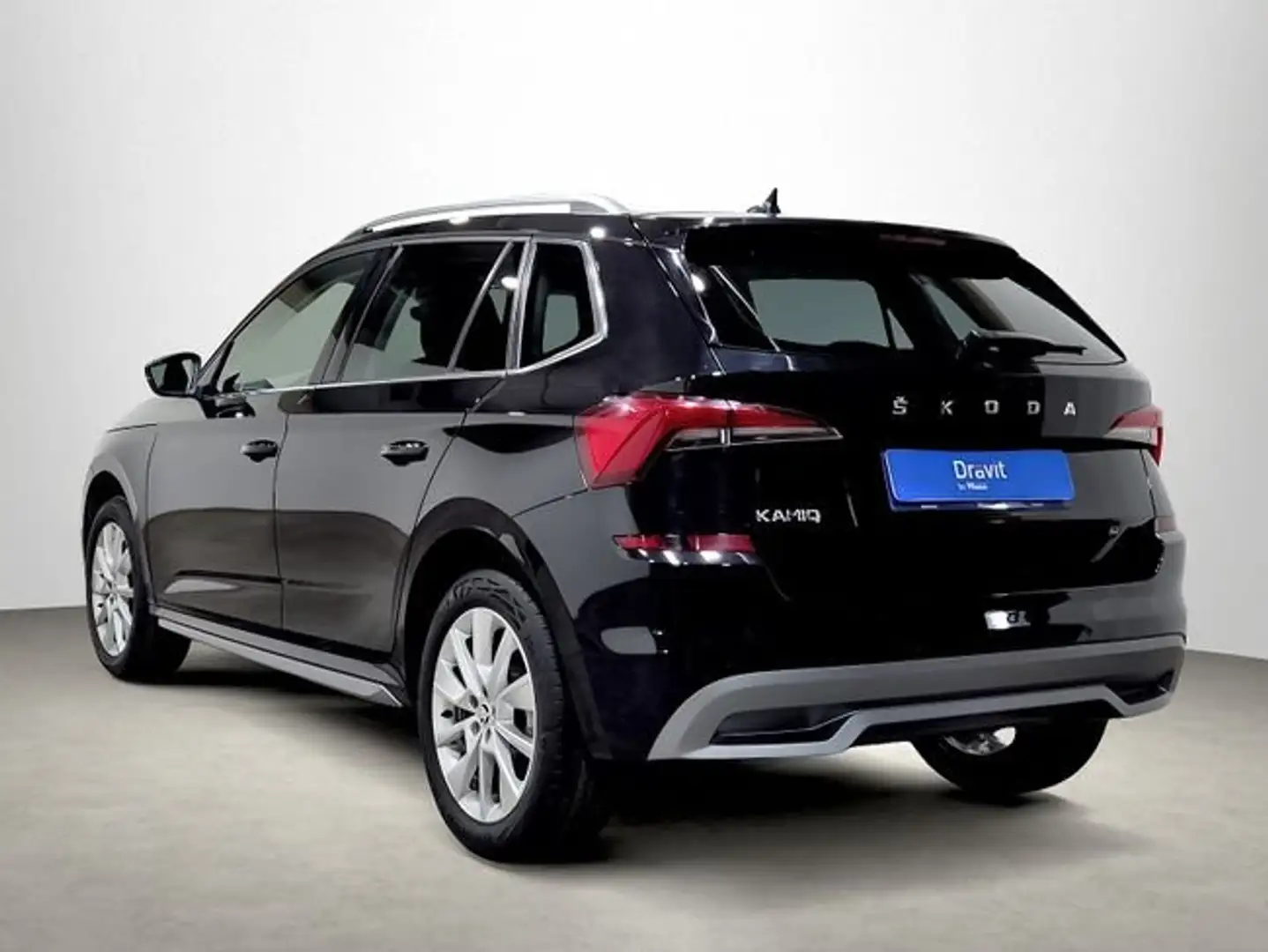 Skoda Kamiq 1.5 TSI Style Negro - 2
