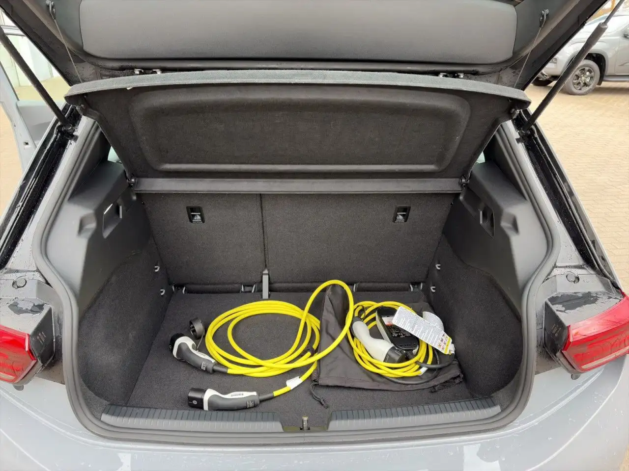 Volkswagen ID.3 Pro Performance 150 kW+Navi+Sitzh.+Kamera 9