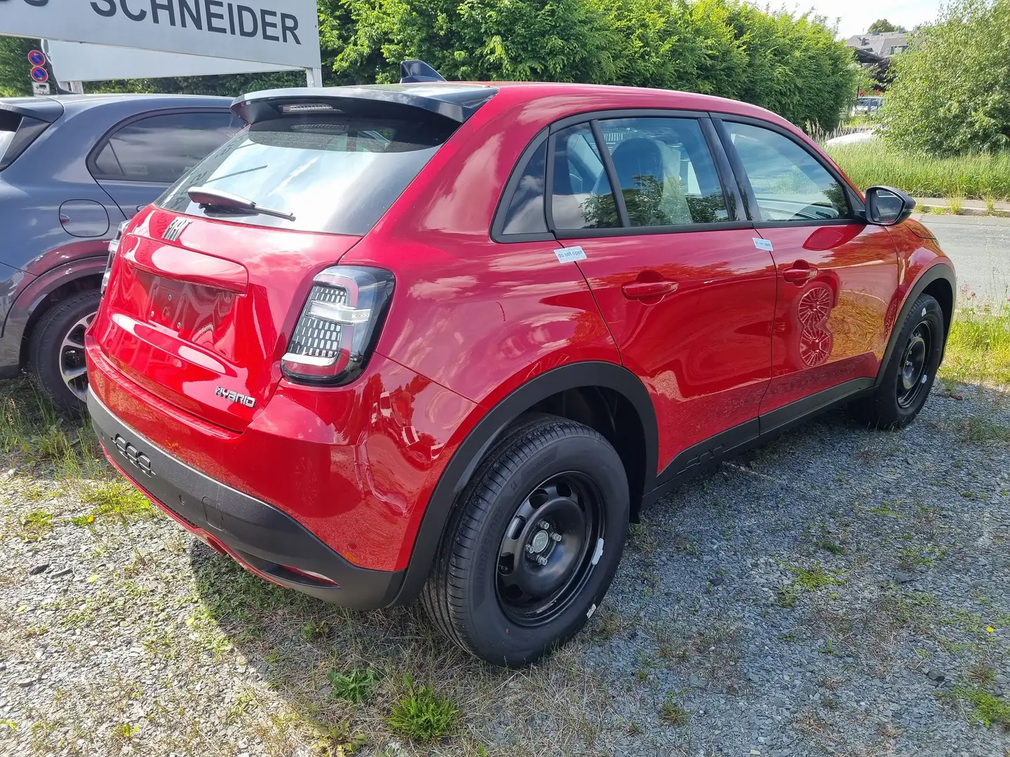 Fiat 600 MY25 Hybrid 1.2 T3 81 kW (110 PS) DCT Rot - 2
