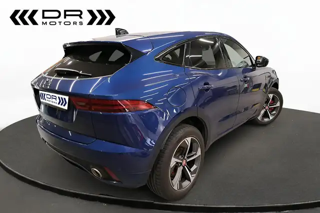 Jaguar E-Pace view 2