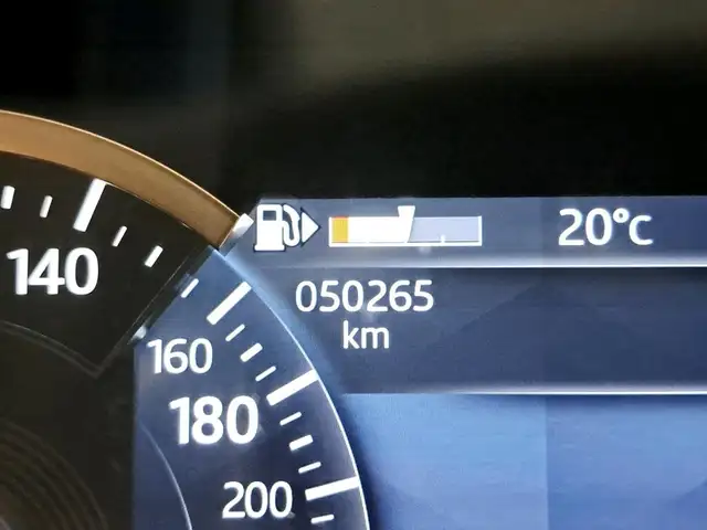 Jaguar E-Pace view 5