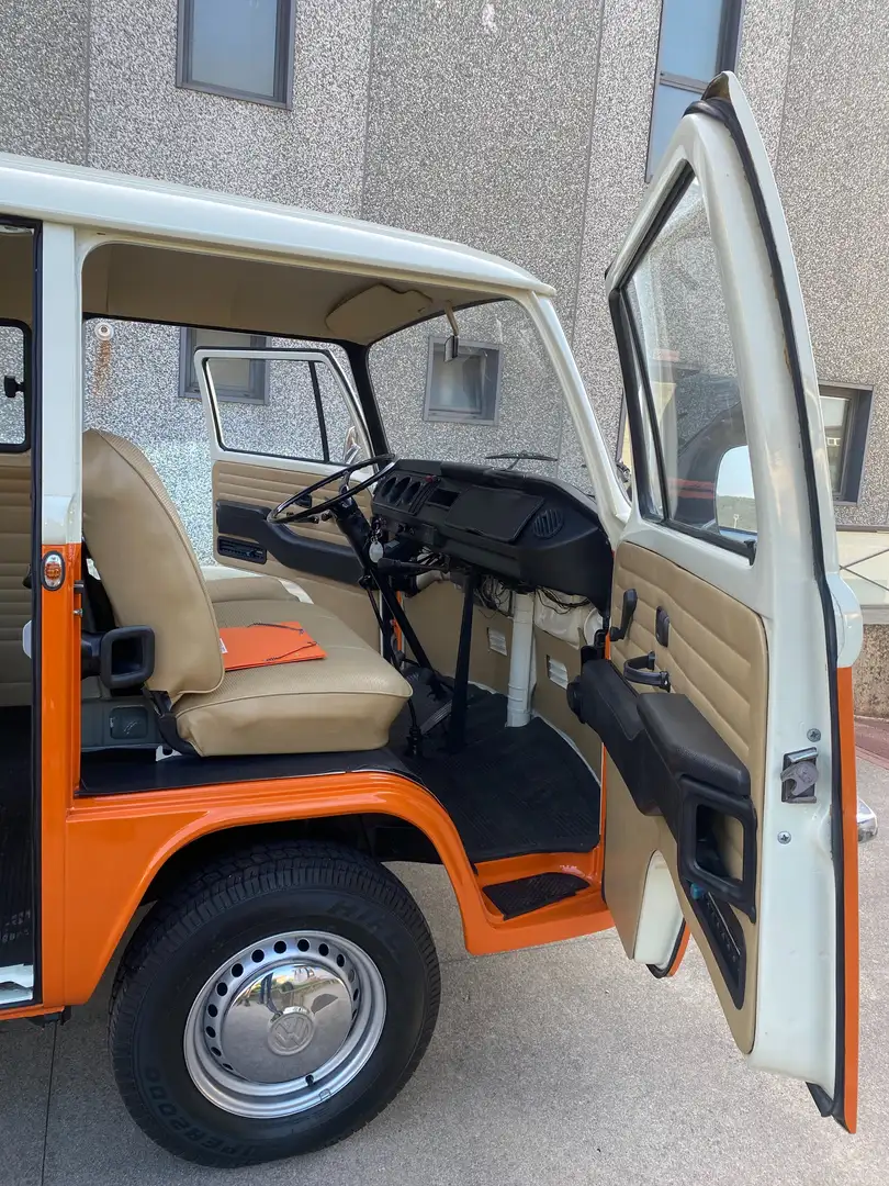 Volkswagen T2 Bay Window Arancione - 2
