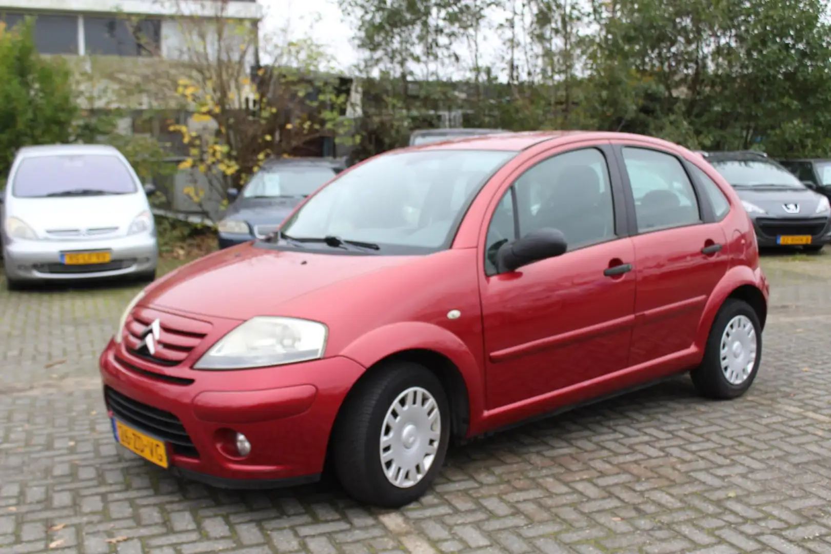 Citroen C3 1.4i Ambiance CLIMA NAP CRUISE SENSOREN NW APK Rouge - 2