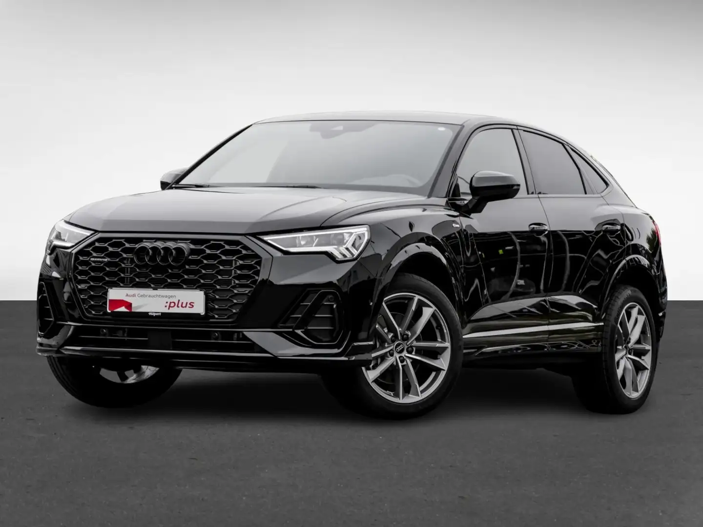 Audi Q3 Sportback 45 quattro S LINE PANO AHK CAM LM19 Schwarz - 2