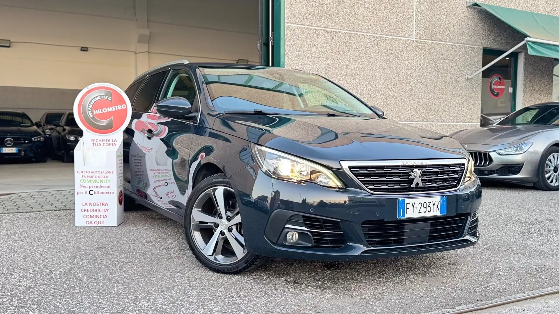 Peugeot 308 BlueHDi 130 S&S SW Allure AUTOMATICO Grigio - 1