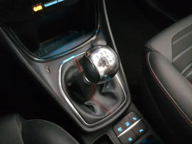 Ford Puma view 13