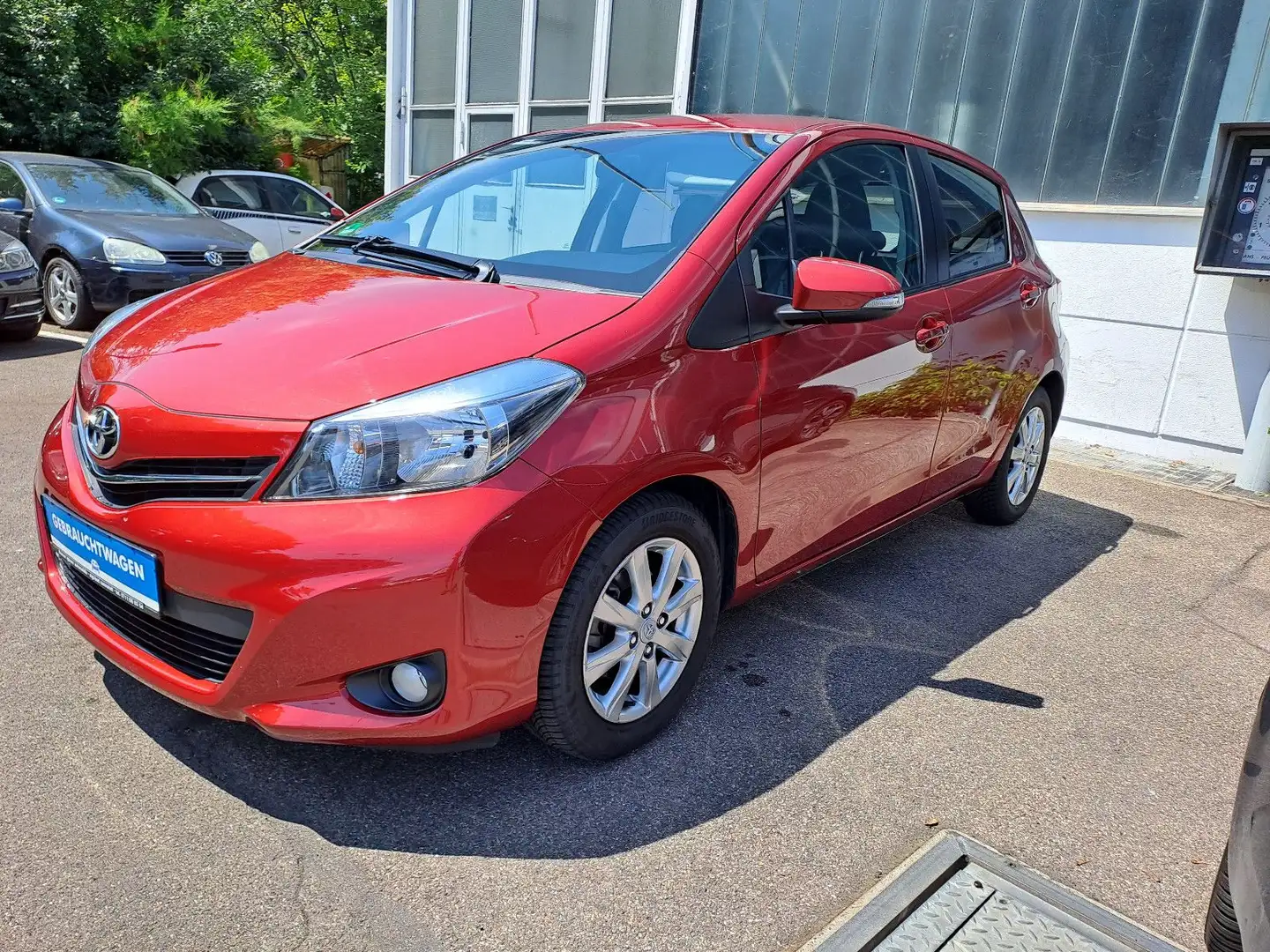 Toyota Yaris Executive 1,3 * 1.Hand * Rouge - 1