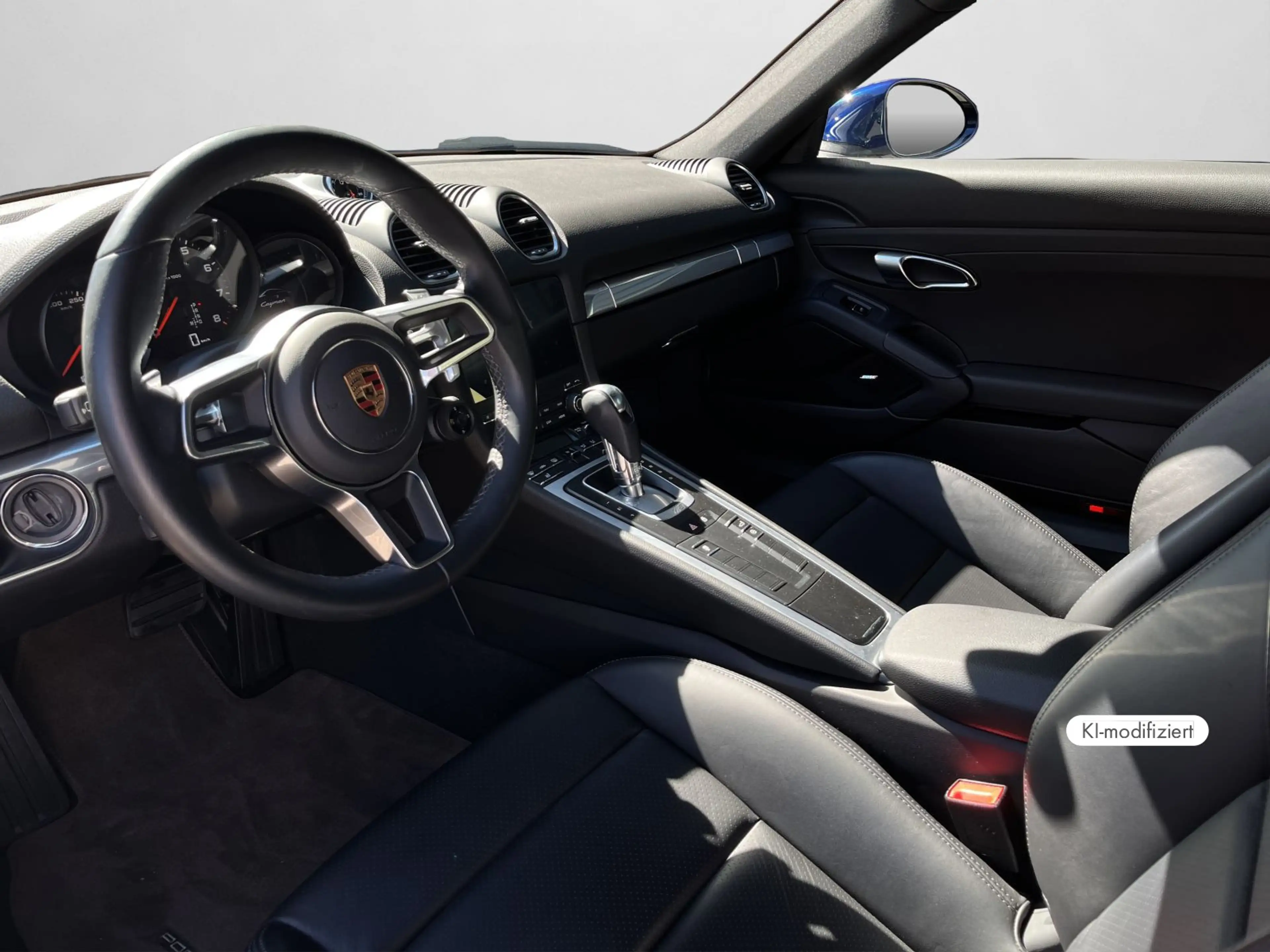 Porsche Cayman 718 — photo 4