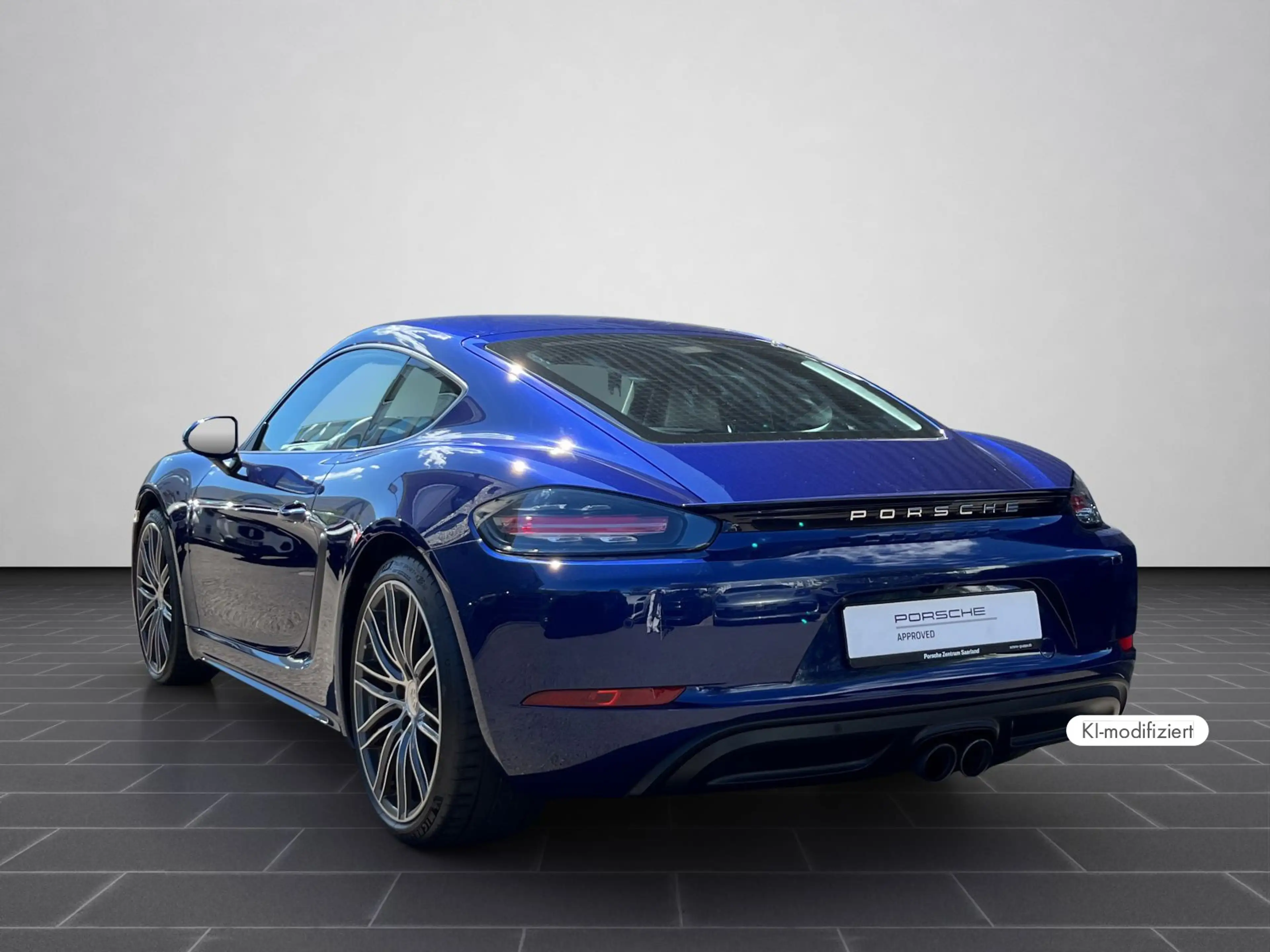 Porsche Cayman 718 — photo 3