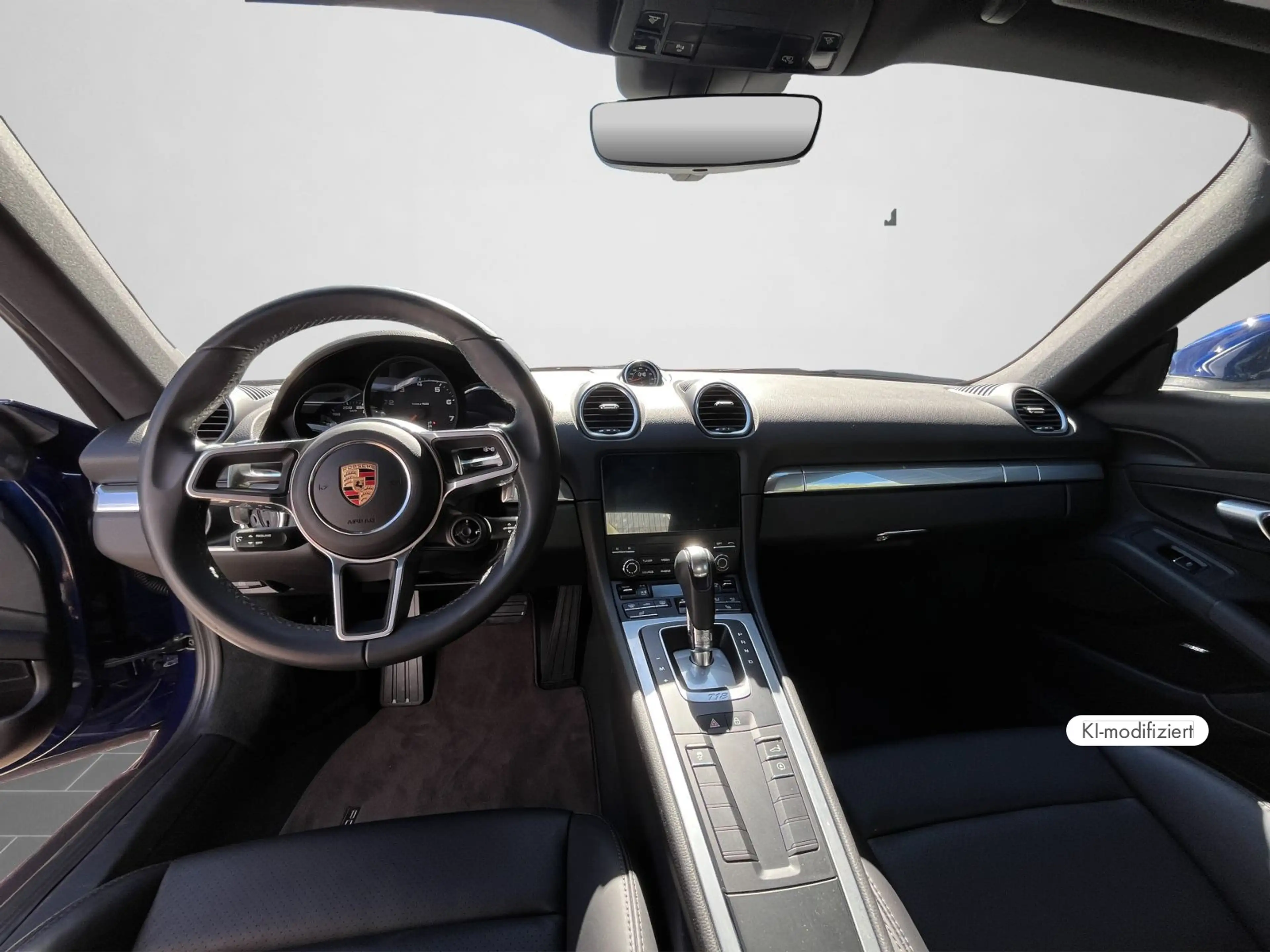 Porsche Cayman 718 — photo 9