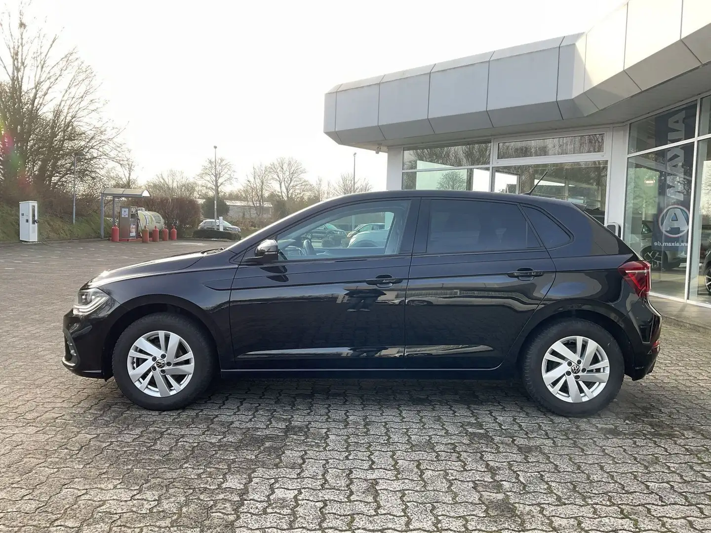 Volkswagen Polo Style 1.0 TSI DSG PDC Navi IQ.Light Sitzhzg Noir - 2