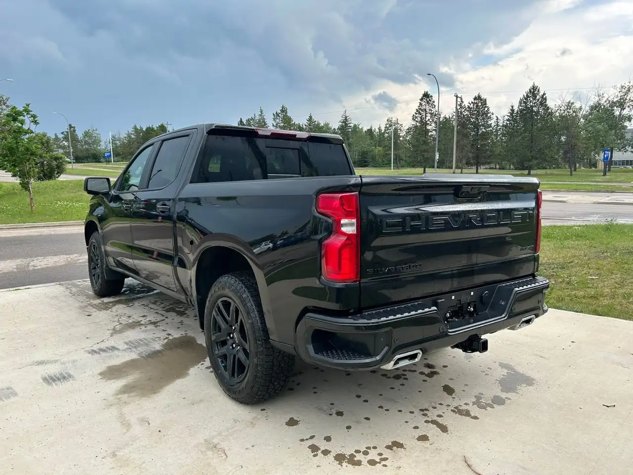 Chevrolet Silverado 1500 photo Chevrolet Silverado 1500