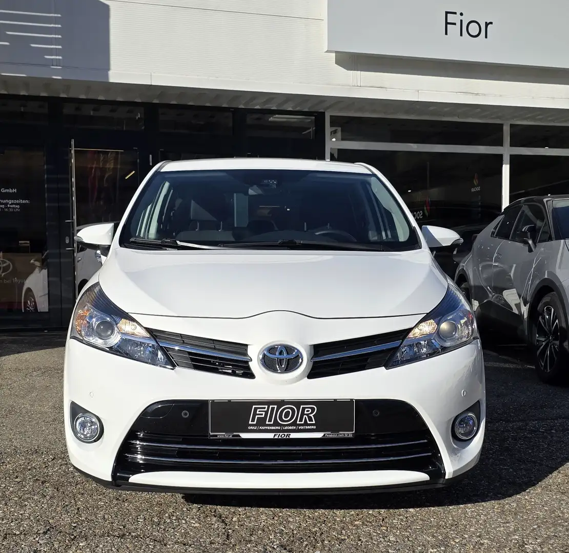 Toyota Verso Edition Weiß - 2