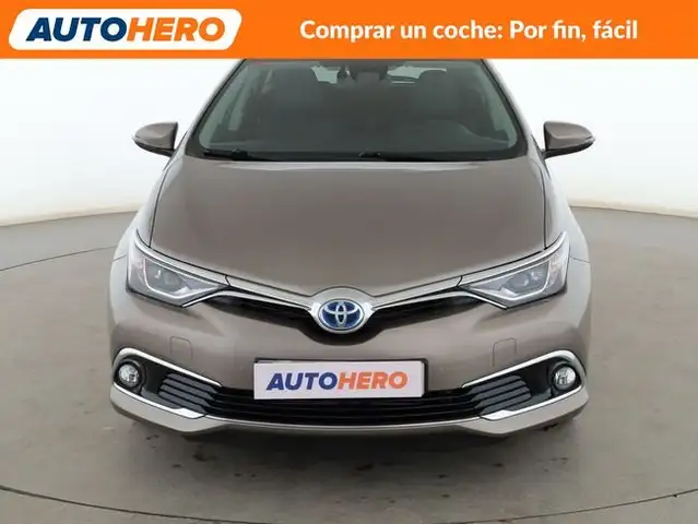 Toyota Auris view 9