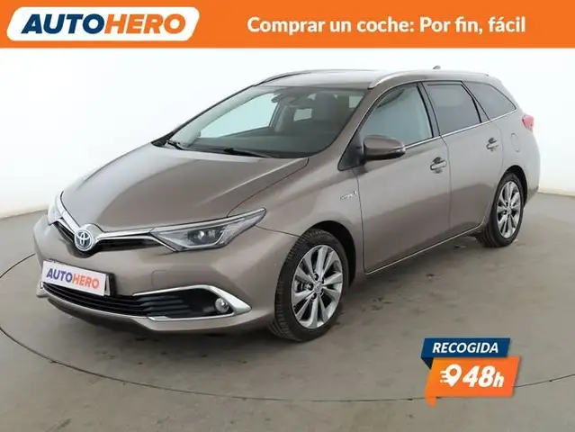 2016 Toyota Auris in Grey for sale