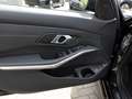 BMW 320 d Touring xDrive M-Sport PANO AHK HUD ACC Schwarz - thumbnail 28