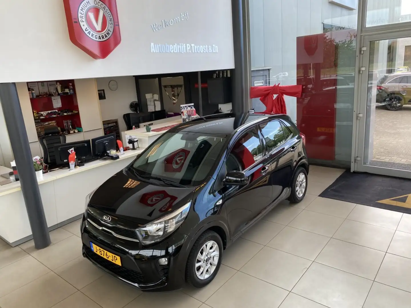 Kia Picanto 1.0 MPi DynamicPlusLine,Navigatie,Achteruitrijcame Schwarz - 2