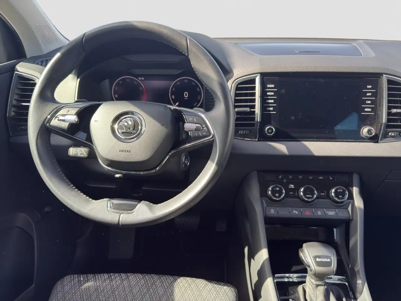 Skoda Karoq 1.5 TSI ACT Style OPF (EURO 6d) Style AHK ACC PDC, миниатюра 11