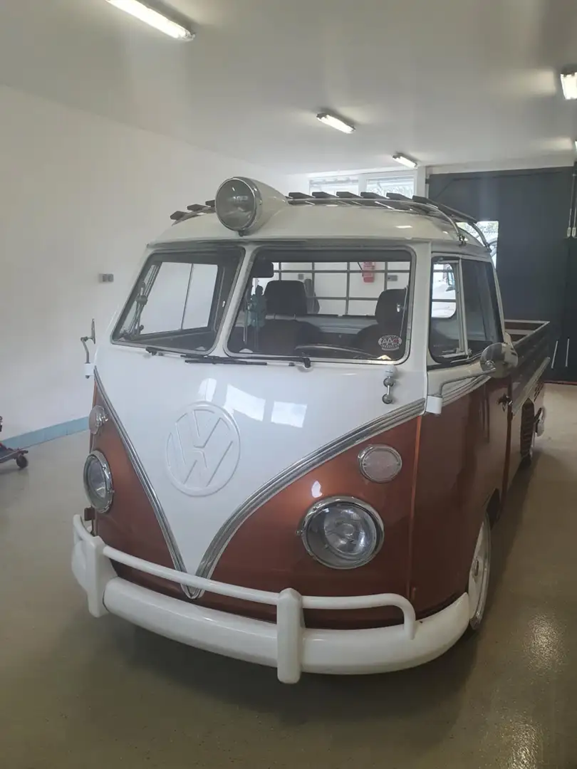 Volkswagen T1 Bronce - 1