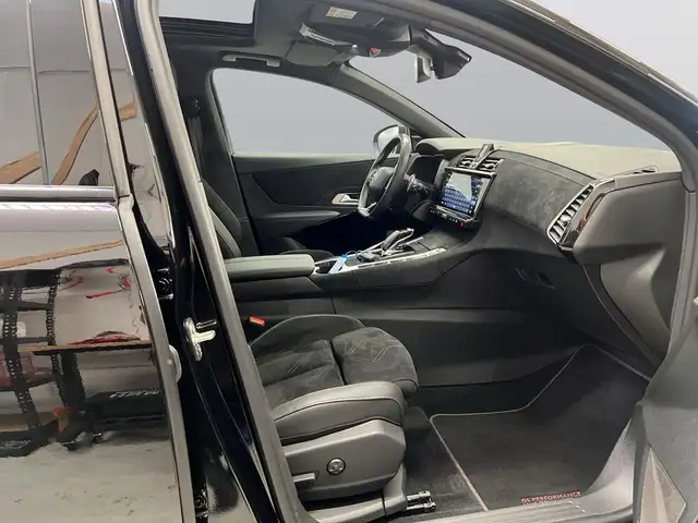 DS Automobiles DS 7 Crossback view 11