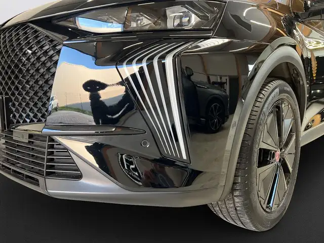 DS Automobiles DS 7 Crossback view 9