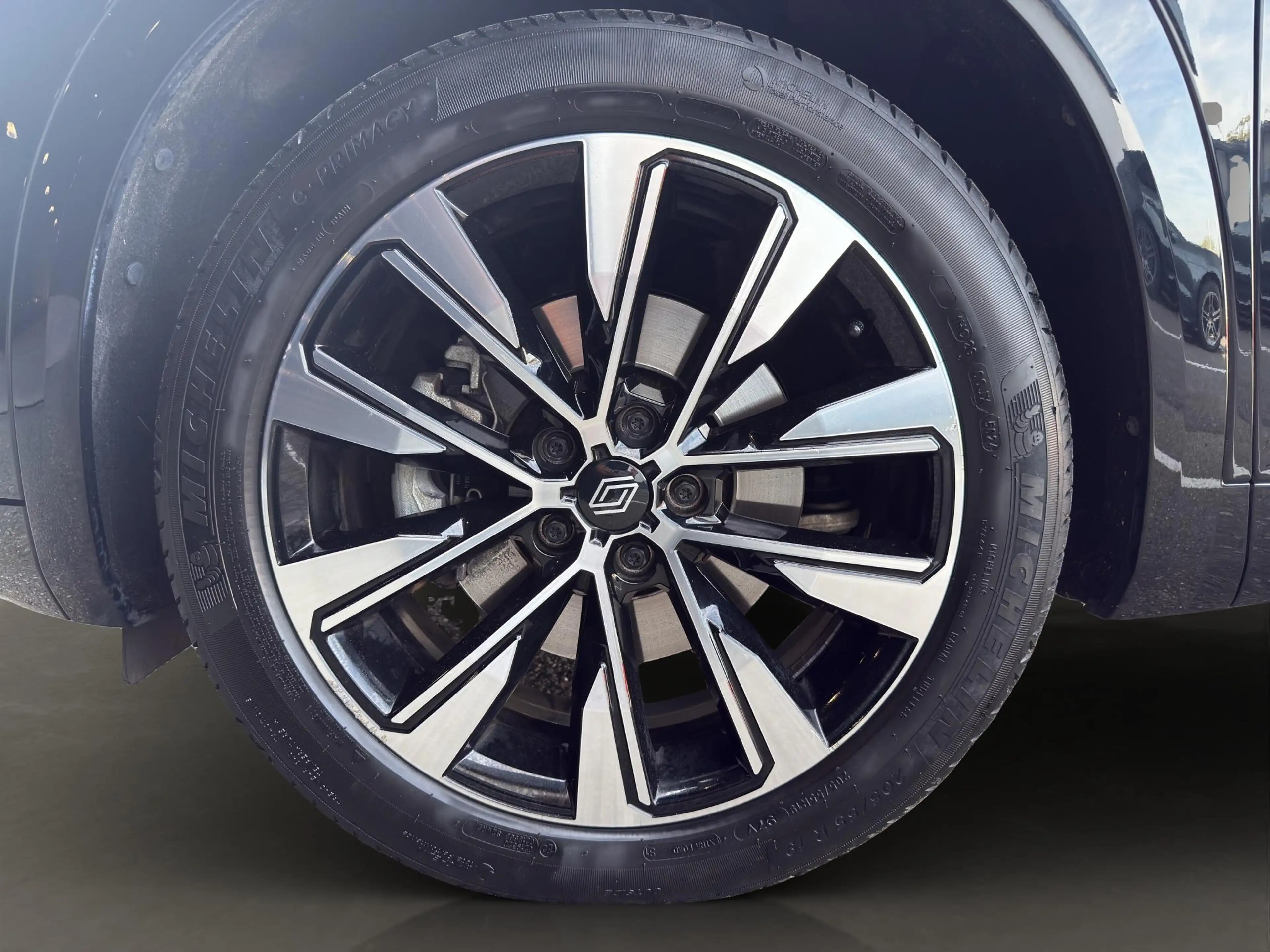 Renault Austral 1.2 E-Tech full hybrid 200 techno | 19"| Parksenso — photo 9