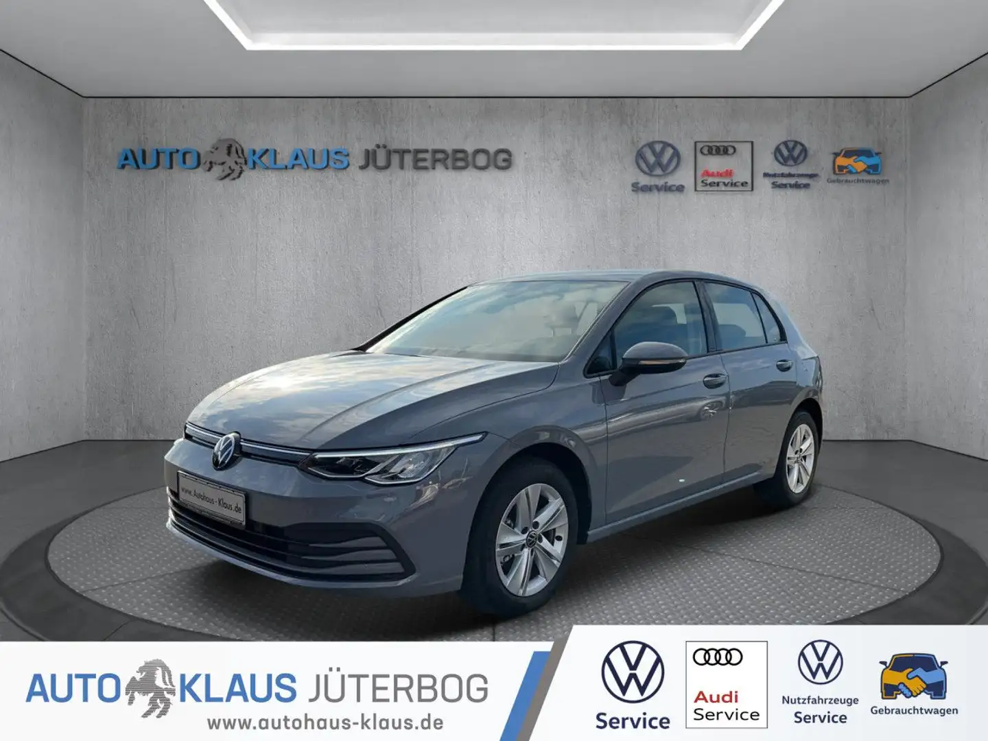 Volkswagen Golf VIII 1.0 eTSI DSG+Navi+Climatronic+LED+ACC Grau - 1