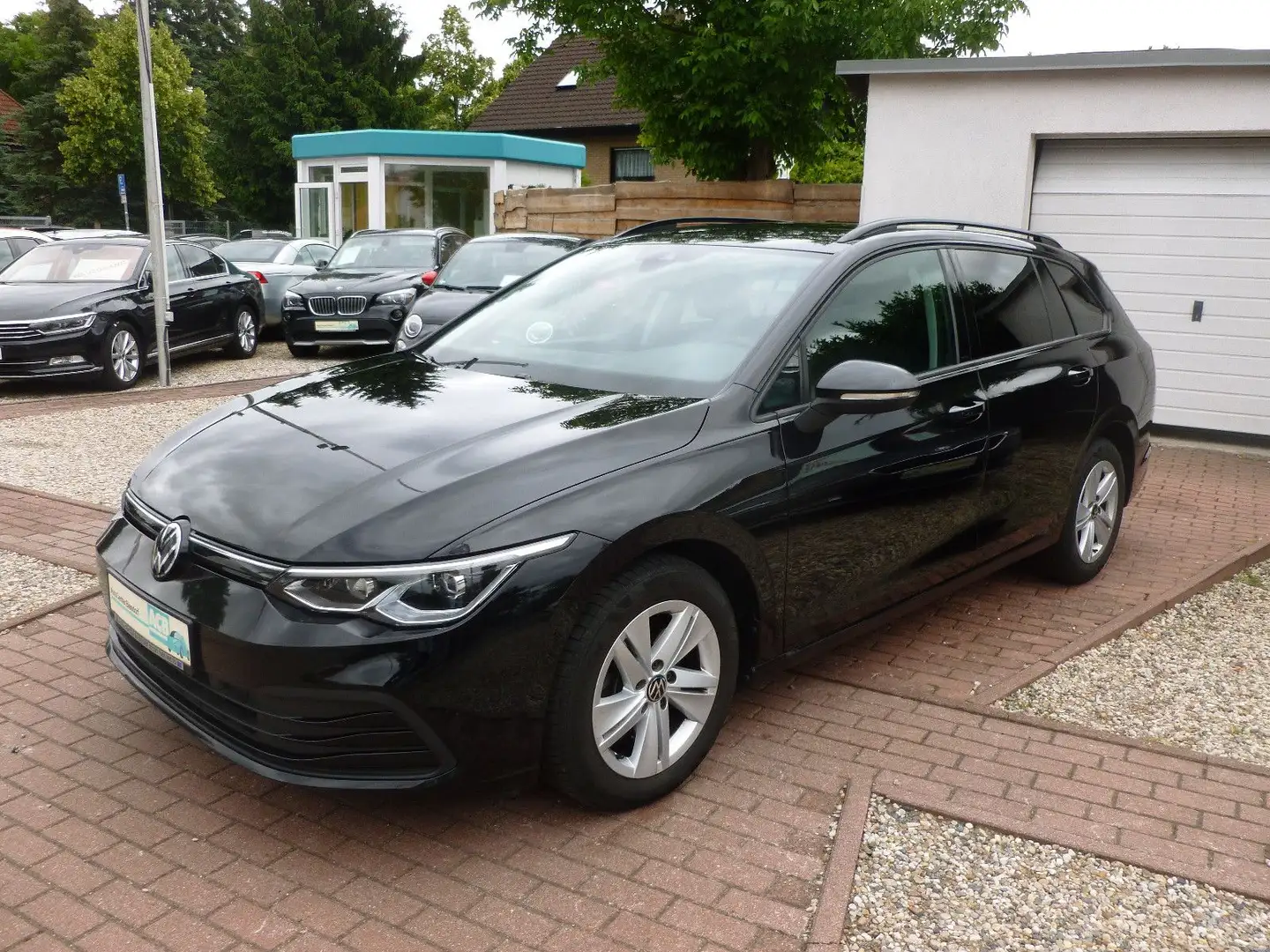 Volkswagen Golf VIII Variant Life LED/MEMORY/DSG/ACC/DAB Noir - 1