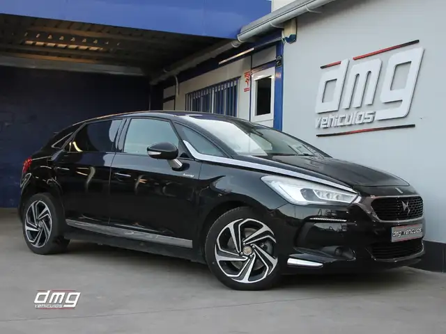 DS Automobiles DS 5 2.0BlueHDi S&S Prestige EAT6 180