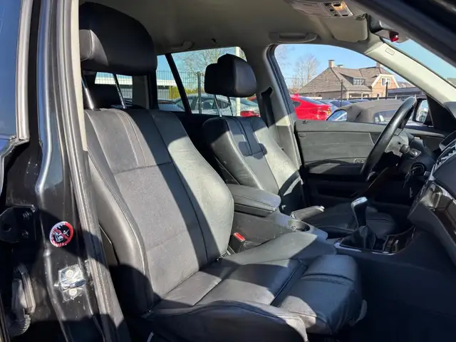 BMW X3 view 12