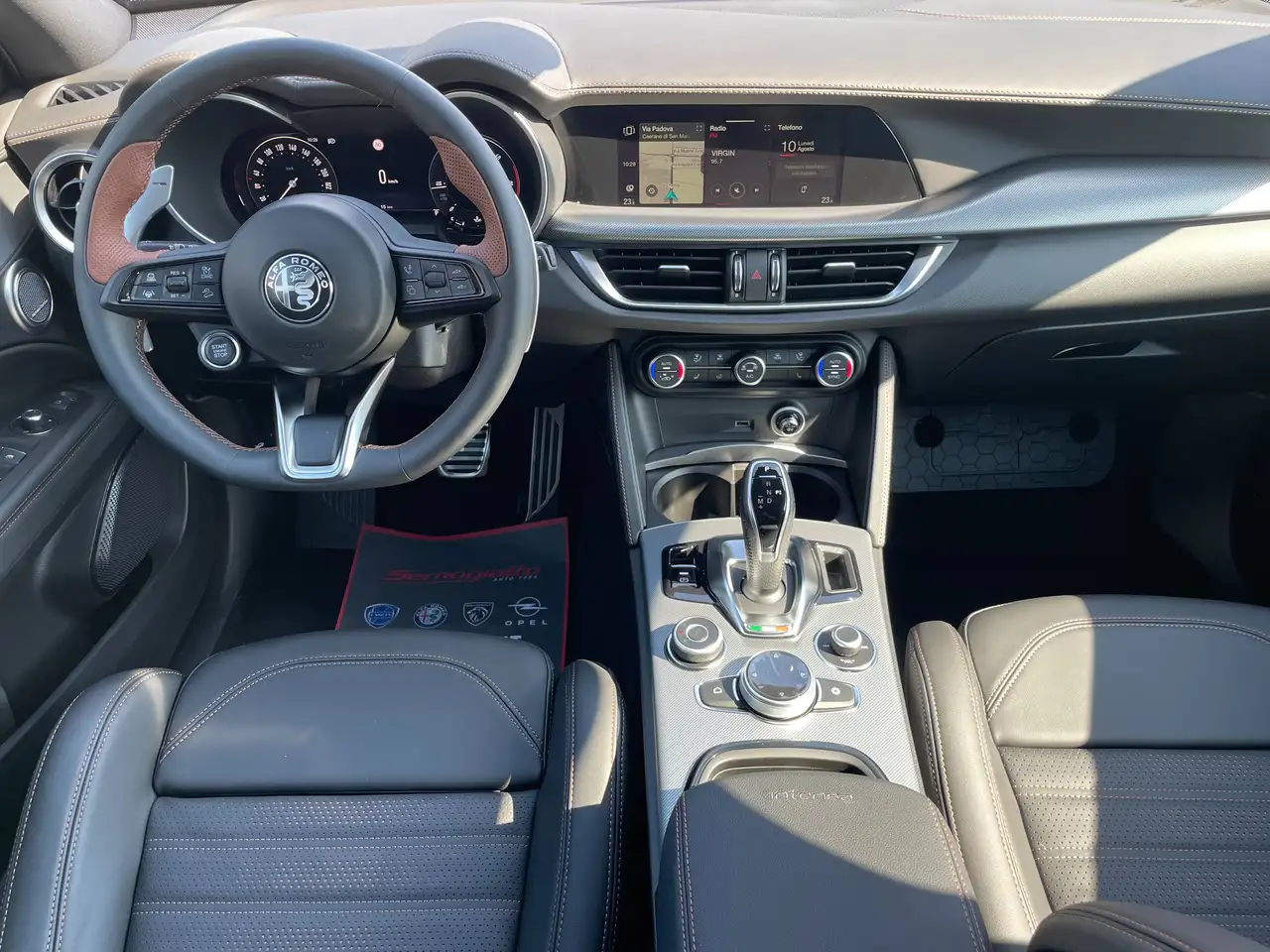 Alfa Romeo Stelvio 2026 — фото 13