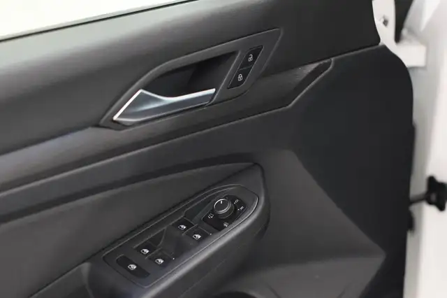 Volkswagen Golf view 7