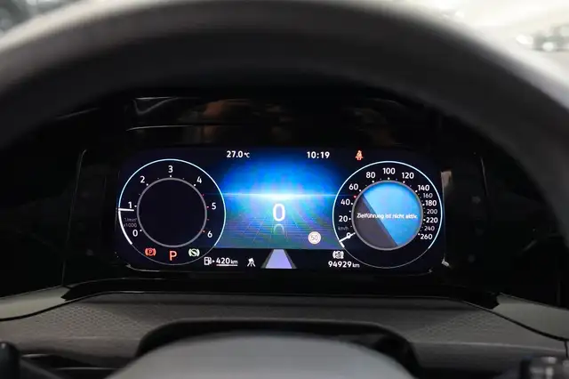 Volkswagen Golf view 14