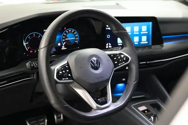 Volkswagen Golf view 13