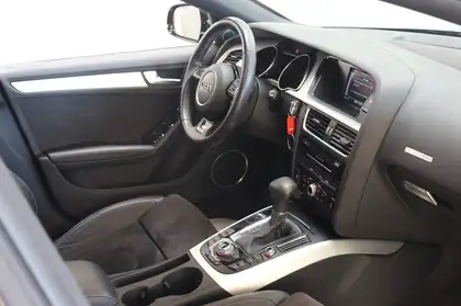 Annonce voiture d'occasion Audi A5 - CARADIZE