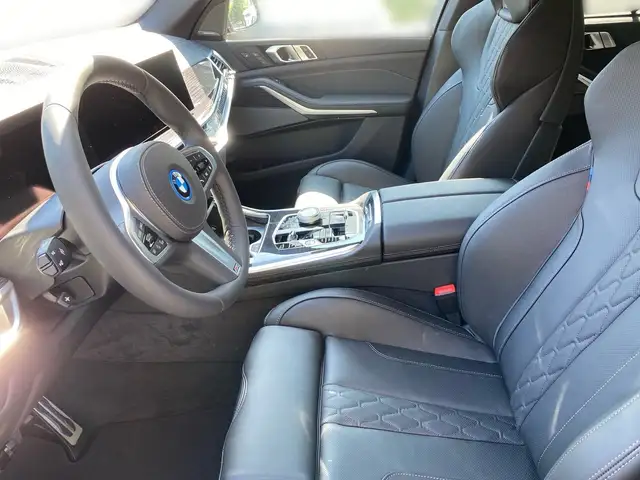 BMW X5 view 7